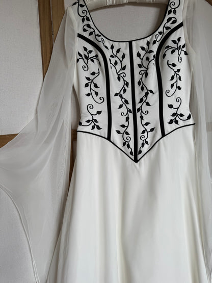Sincerity ivory long sleeve wedding dress uk 12