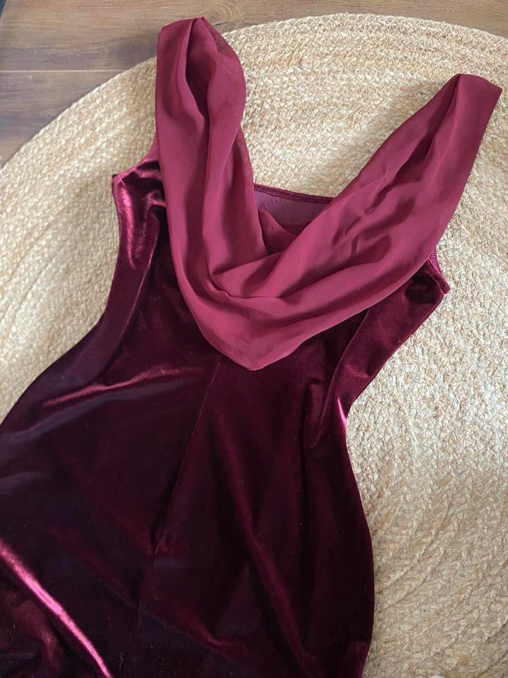 John Charles red velvet stretch evening dress uk 12-14