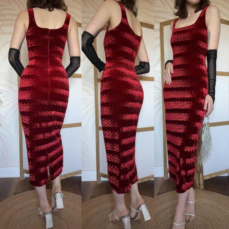 Red velvet stretch textured Bodycon midi dress uk 12