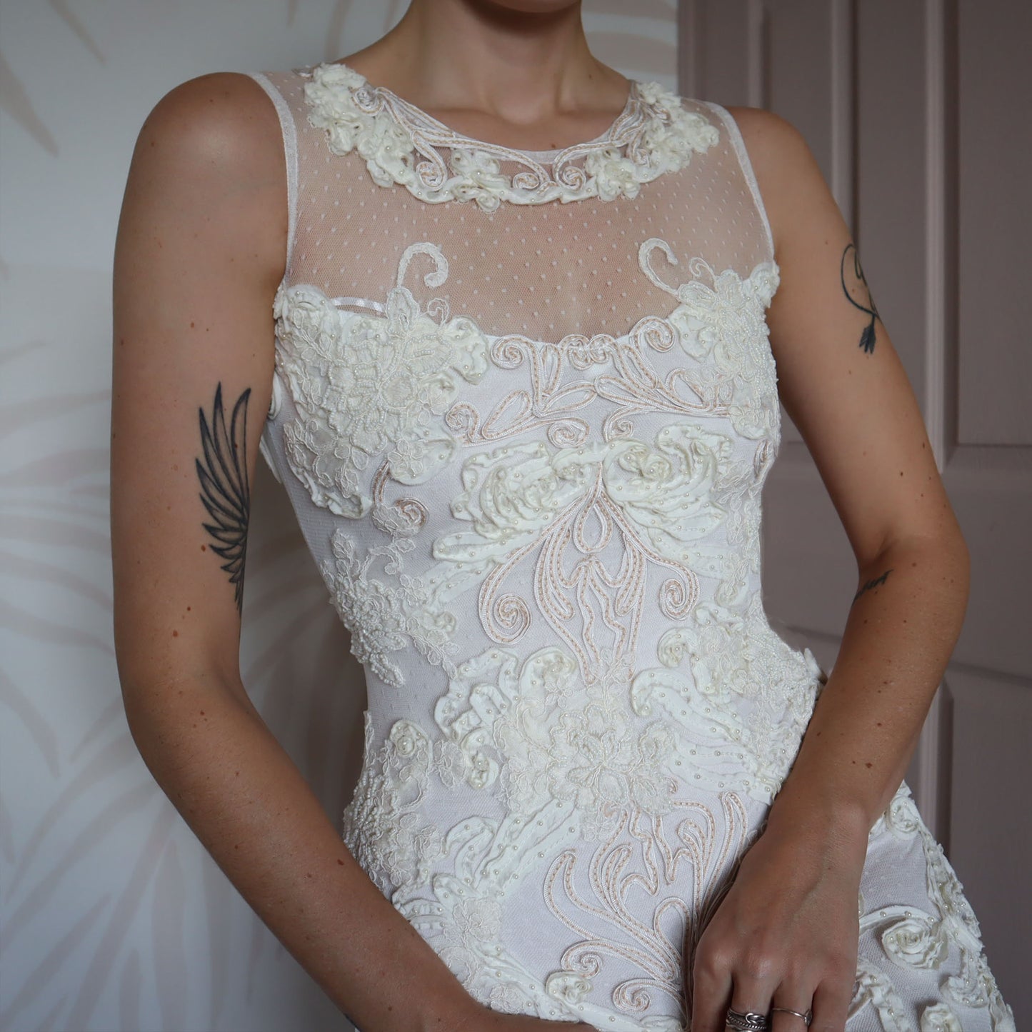 Off white lace stretch wedding dress UK 10