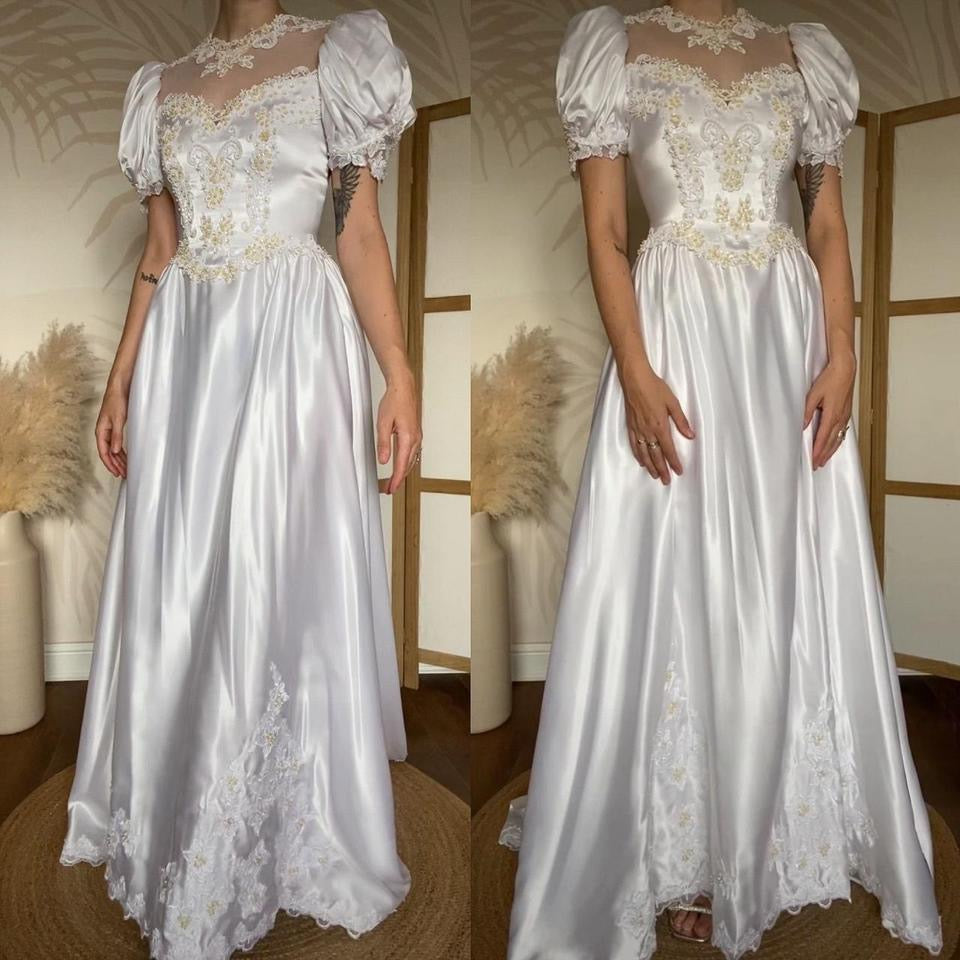 White 80s satin wedding dress uk 10-12