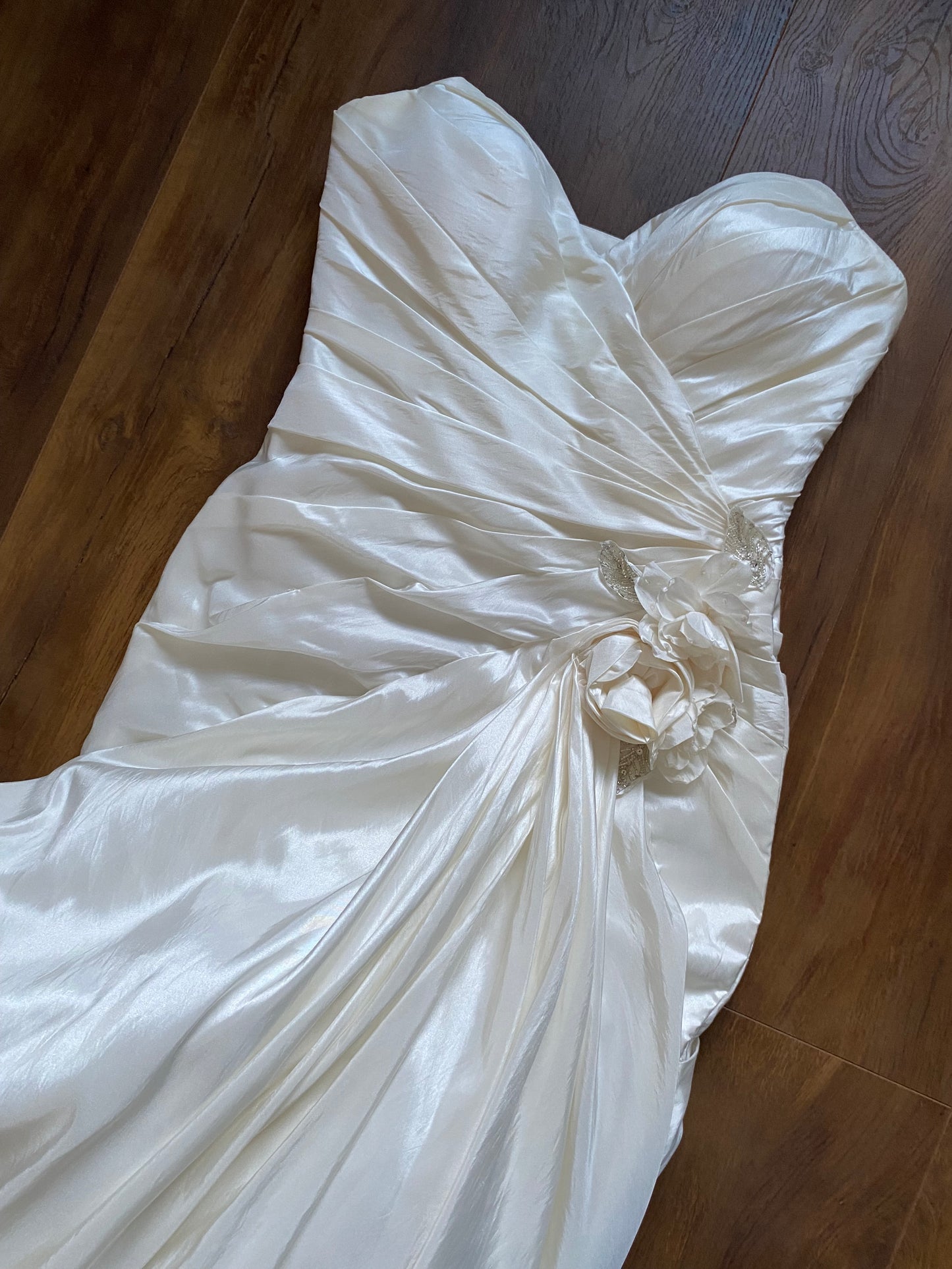 Draped strapless Veromia wedding gown UK 12