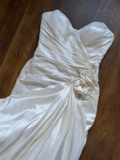 Draped strapless Veromia wedding gown UK 12