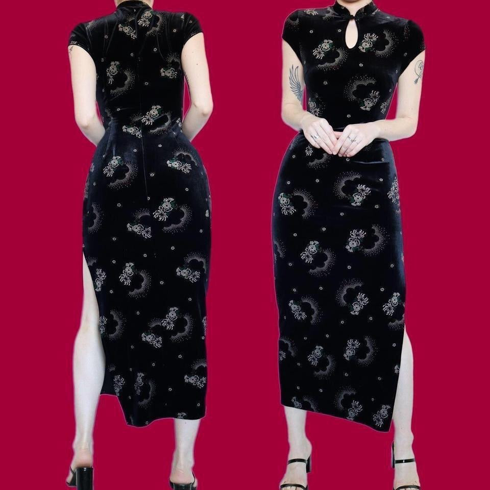 Black velvet print short sleeve dress UK 10 & UK 16