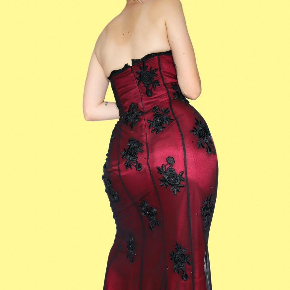 Morgan & Co strapless red & black lace evening dress UK 12