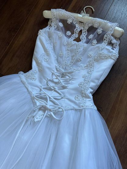 Bright white fit & flare wedding dress uk 10