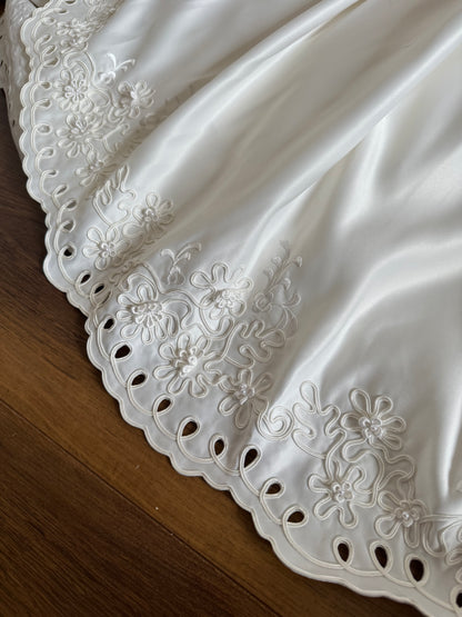 Ivory off shoulder 80s wedding dress uk 8-10 & uk 10-12 (shorter) available