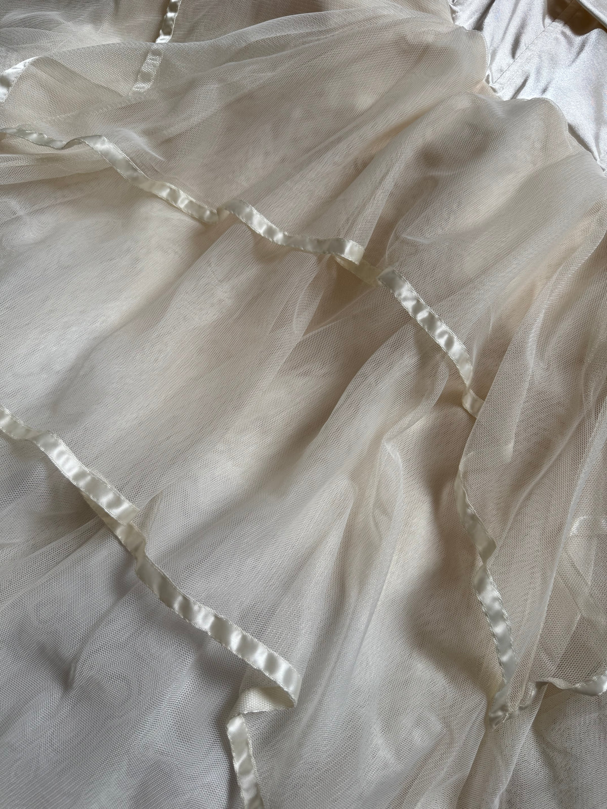 Cream strapless evening dress uk 8-10