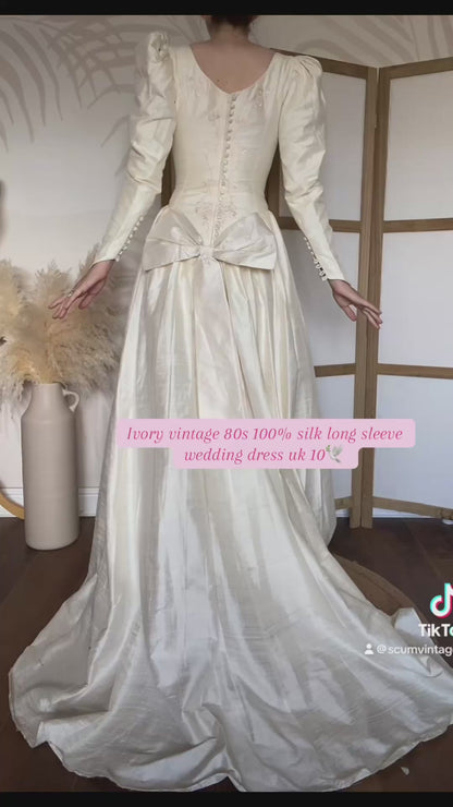Ivory 80s 100% silk long sleeve wedding dress uk 10