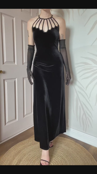 Gina Bacconi black velvet evening gown UK 10/12