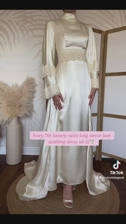 Ivory luxury satin long sleeve 70s wedding dress uk 12