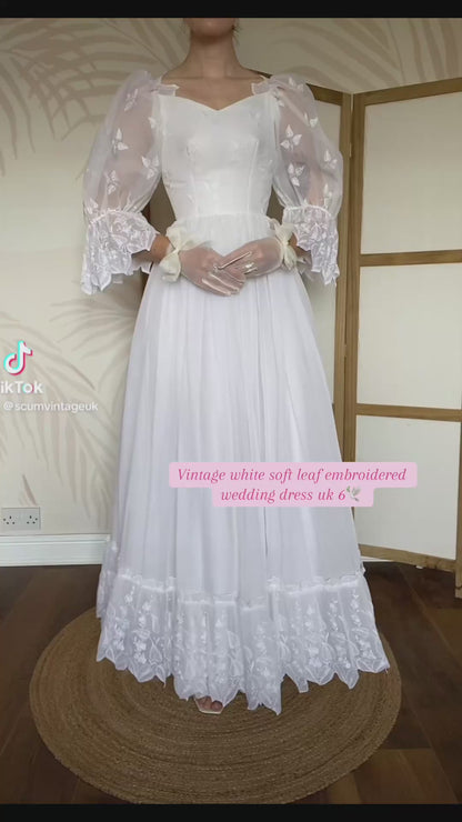 Vintage white embroidered wedding dress uk 6