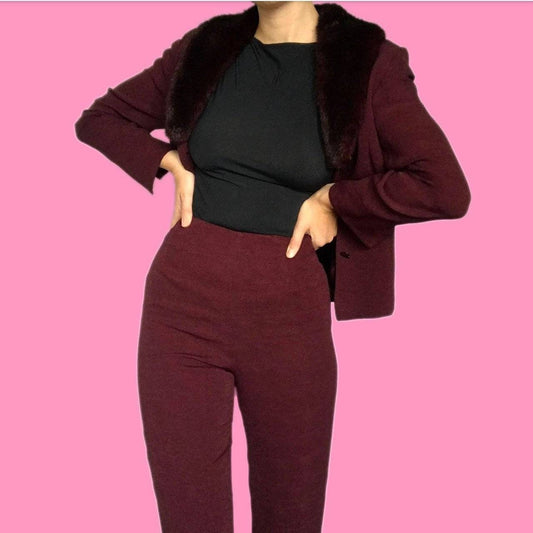 Stunning vintage 2 piece trouser suit UK 8