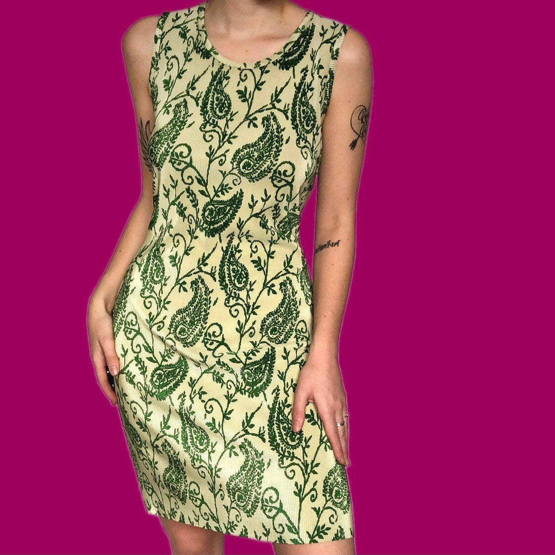 Stunning vintage green paisley print mini dress UK M