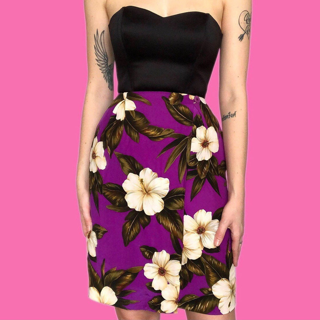 Beautiful vintage 100% silk floral purple mini wrap skirt UK 6