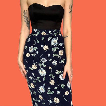 Beautiful vintage navy floral maxi skirt UK L