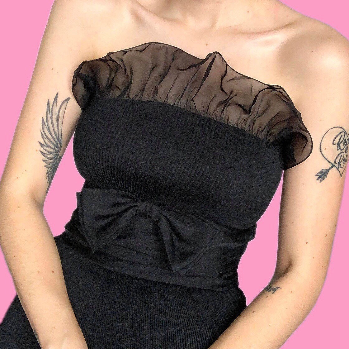 Beautiful vintage black pleated puffy strapless evening dress UK 12