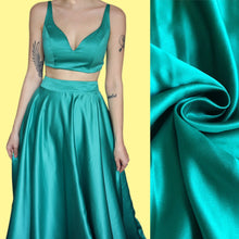 Load image into Gallery viewer, Absolutely stunning turquoise 2 piece top/skirt set UK S
