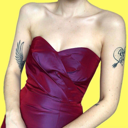 Beautiful silky iridescent burgundy strapless evening prom dress UK 12