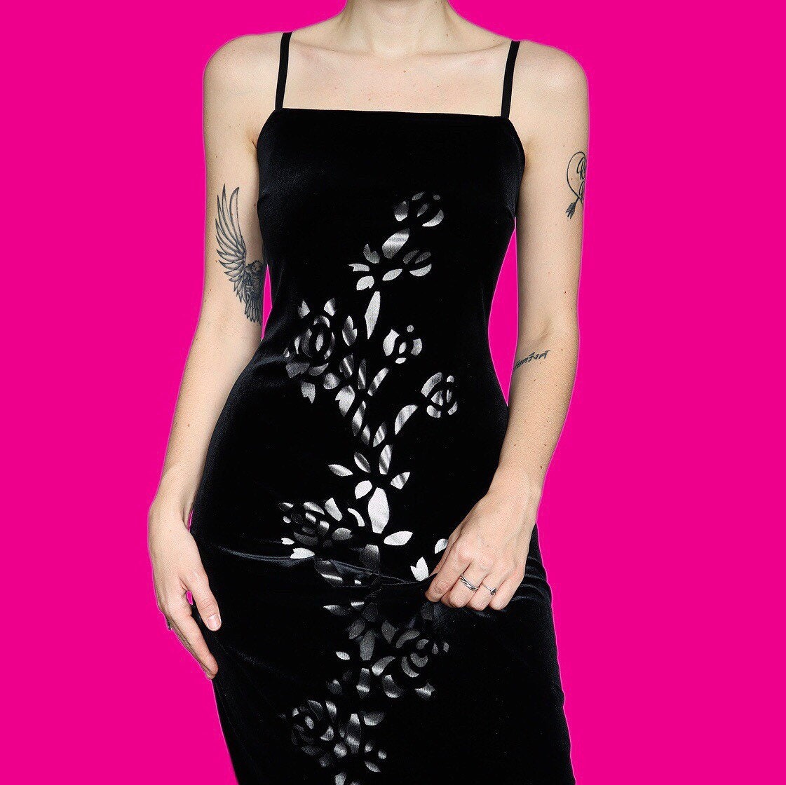 Stunning black velvet stretch floral detail midi evening party dress UK 12 EU 40