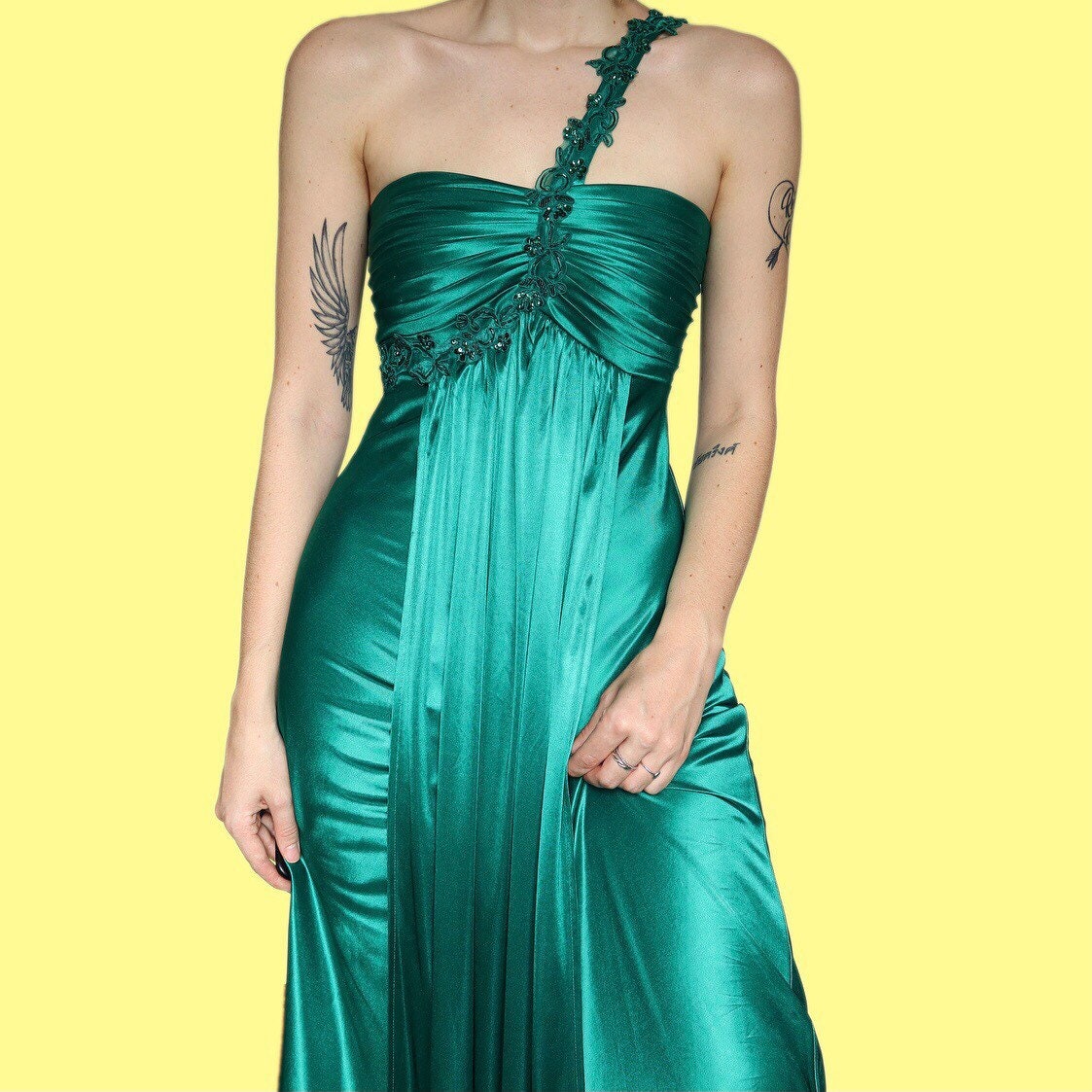 Beautiful silky green one strap stretch evening prom dress UK 10