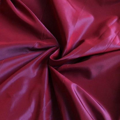 Beautiful silky iridescent burgundy strapless evening prom dress UK 12