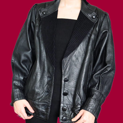 Super cool vintage 80’s 100% real leather jacket UK M