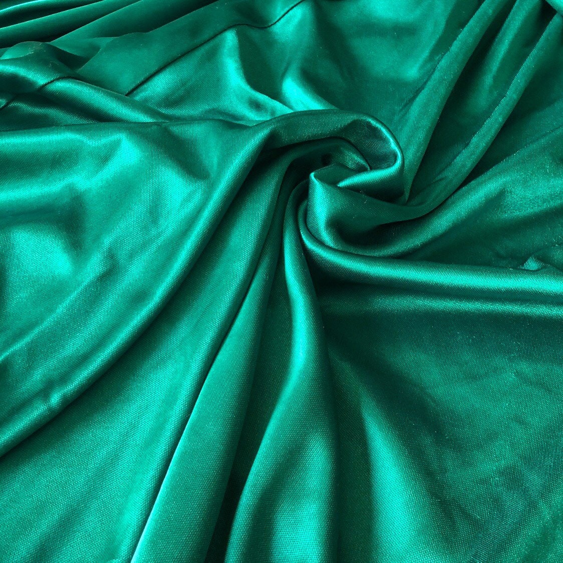 Beautiful silky green one strap stretch evening prom dress UK 10