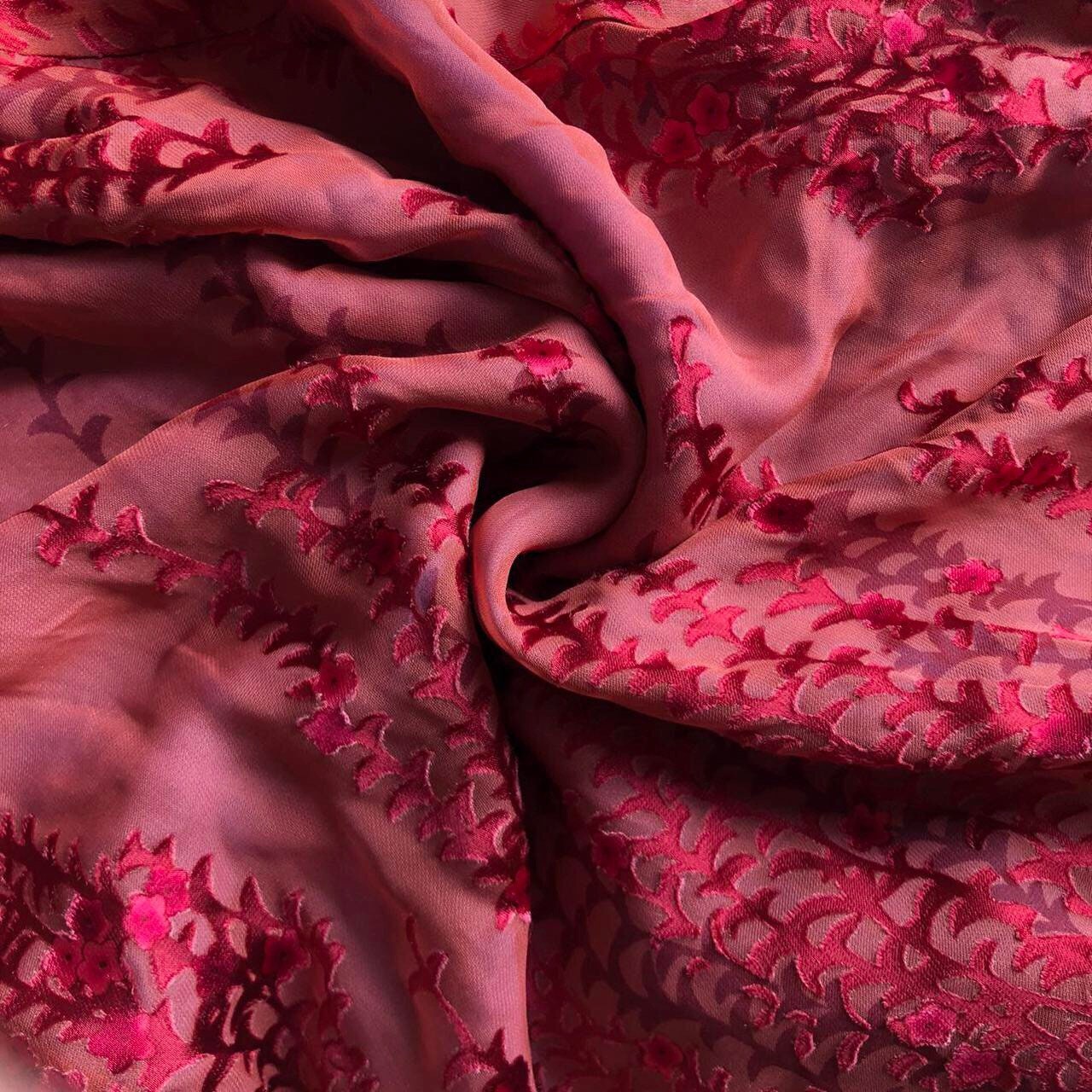 Beautiful silk blend floral print frilly evening party dress UK 10