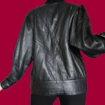 Super cool vintage 80’s 100% real leather jacket UK M