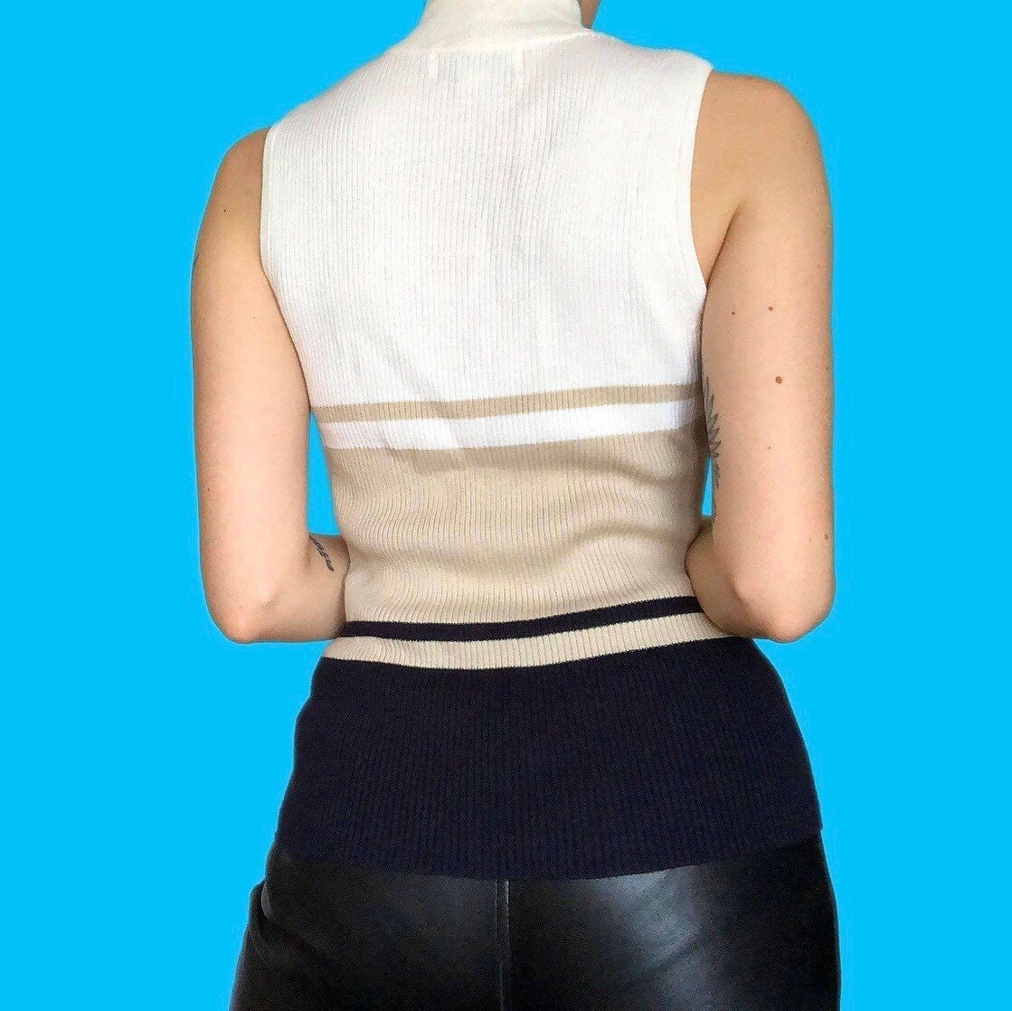 Super cute vintage knit colour block turtle neck sleeveless jumper UK M