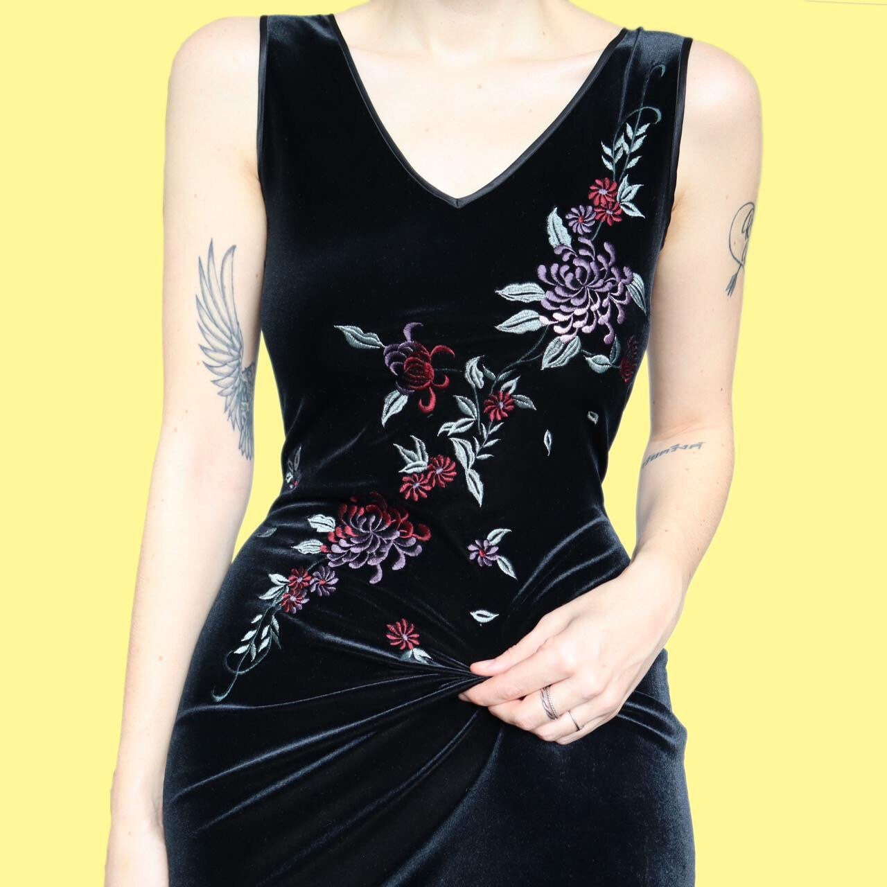 Beautiful black velvet stretch floral mini dress UK 10