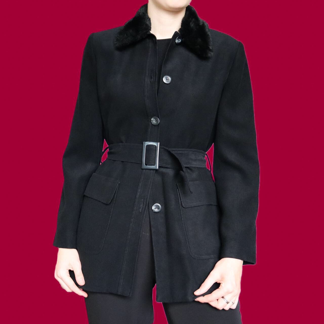 Super chic black 90s jacket with fur collar & belt UK 12
