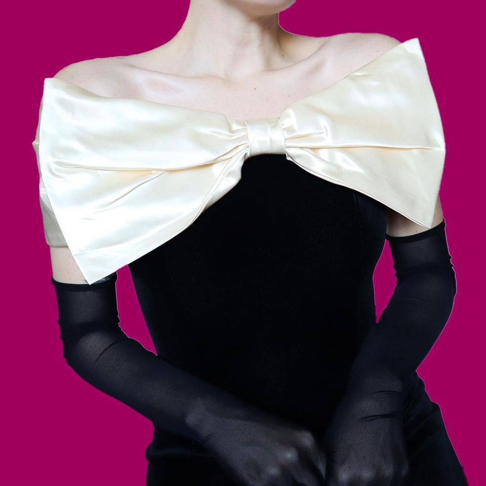 Black velvet bow detail evening dress UK 12