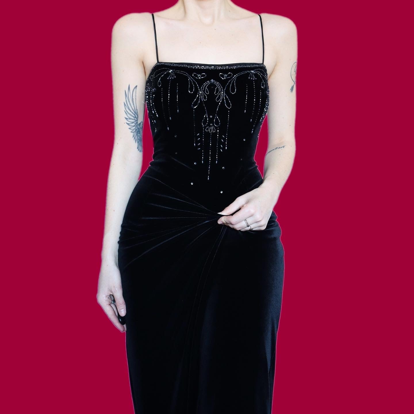 Stunning Dave & Johnny black velvet stretch beaded evening dress UK 12