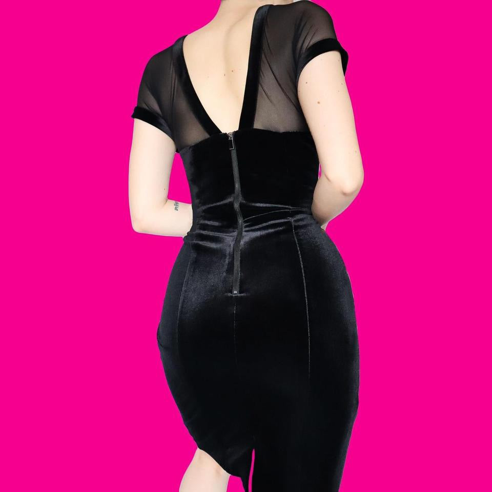 Black velvet short sleeve dress UK 20